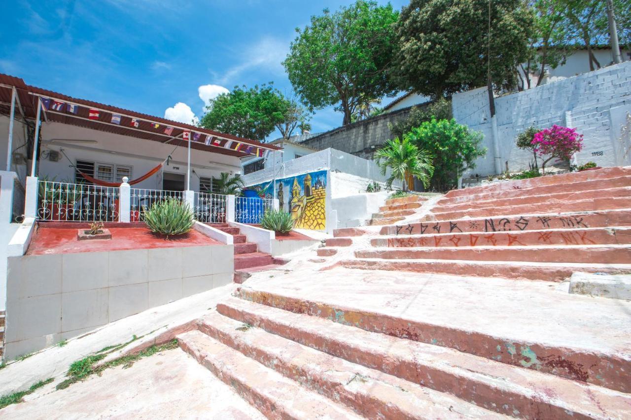 Casa Hostal Kristalu Cartagena Екстер'єр фото