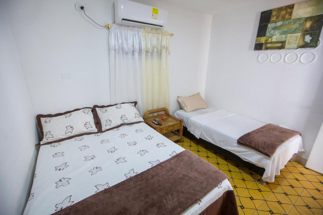 Casa Hostal Kristalu Cartagena Екстер'єр фото